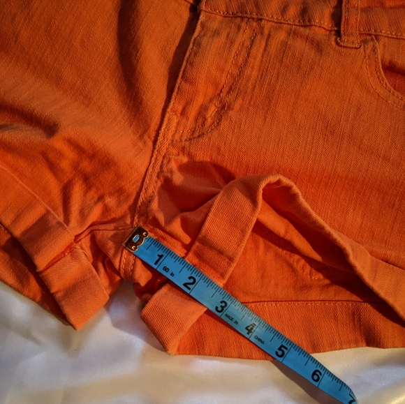 Celebrity Pink Jeans company women's size 3 shorts in persimmon - Picture 9 of 11